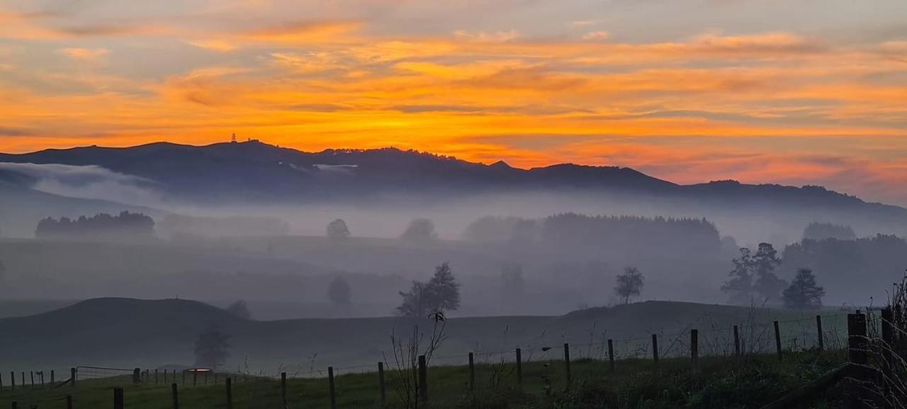 Maungatautari Outlook Cambridgeヴィラ エクステリア 写真